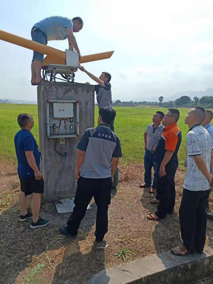 確保旅客順暢出行，機場一線職工高溫堅守！